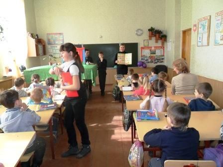 /Files/images/Зустріч з першачками 1.JPG